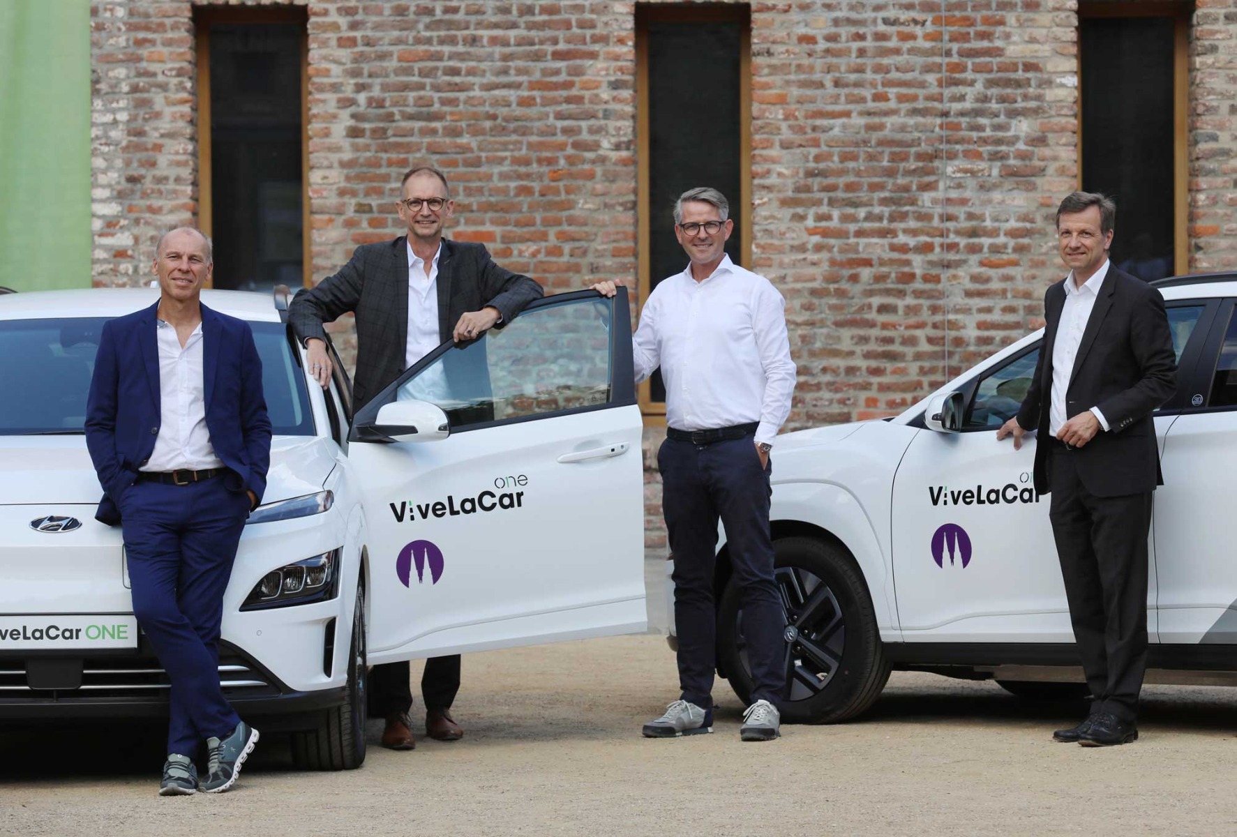 Weltpremiere: Vorteile von Auto-Abo und Sharing kombiniert – Pilotprojekt ViveLaCar ONE startet in Köln und Bergisch Gladbach